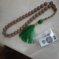 یک عدد تسبیح تربت کربلا