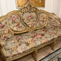 سرویس مبل ۸ نفره قدیمی