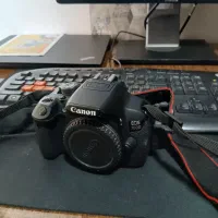 canon 700D