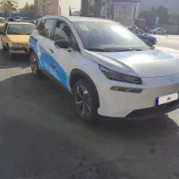 اجاره ماشین برقی  شاسی  آیون وی پلاس با راننده