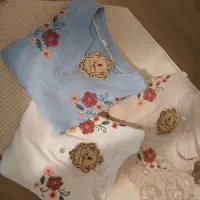 تیشرت های نو کبریتی گلدوزی شده