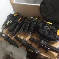 جک وآچار ولاستیک پژوی آیینه بغل