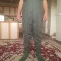 لباس ماهیگیری همراه با پانچو