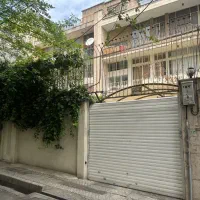136متر کلنگی دونبش با جواز باسازی شده