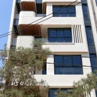 ۱۳۰ متر تک‌واحدی اوایل لاله دونبش