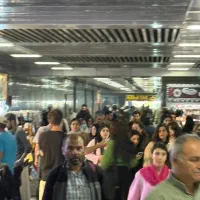 غرفه در مترو هفت تیر