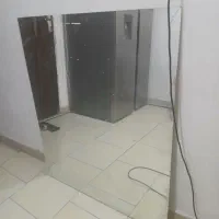 ایینه خالی