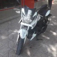 آپاچی 180