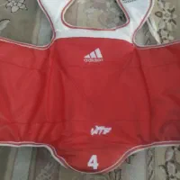 هوگو دو رو تکواندو سایز ۴ درحد آکبند
