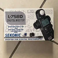 فروش نورسنج حرفه ای SEKONIC