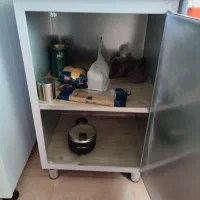 کابینت فلزی تک در