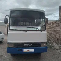 مینی بوس ایویکو A60