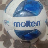 توپ فوتبال molten