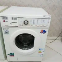 ماشین لباسشویی در حد نو