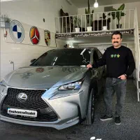 ترمیم شیشه آقای ولی زاده