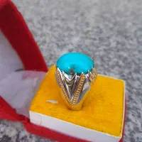 فیروزه های نیشابور خوش رنگ