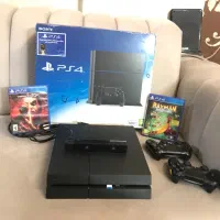 ps4 fat همراه با دوربین بازی و دو دسته و 14 بازی