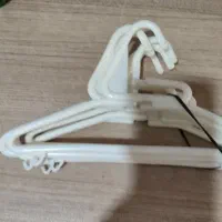 چوب لباسی کودک