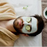 فیشیال و پاکسازی پوست آقایان در سالن vip مردانه