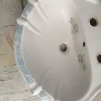روشویی بدون پایه