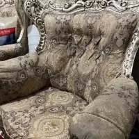 مبل نه نفره و میز ناهار خوری چهار نفره