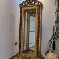 بوفه ۴ طبقه آینه دار