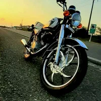 موتور سیکلت هوندا 200