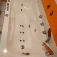 وان حمام. جکوزی دار