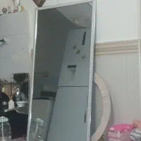 اینه بزرگ