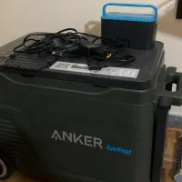 یخچال anker everfrost 33L و پنل خورشیدی پاورولوژی