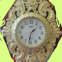 ساعت دیواری