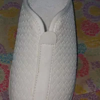 صندل طبی با پد خار پاشنه