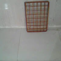 قفسه فلزی مشبک