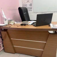 میز تحریر و اداری به همراه کمد سه کشویی