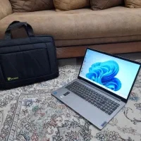لپتاپ لنوو ideapad در حد نو