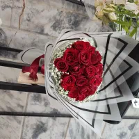 ۲۰ شاخه رز هلندی ۵۰۰و۷۰۰ باکس گل دسته گل تاج گل