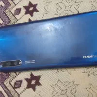 گوشی هوآوی ال سی دی ضربه دارد .