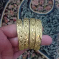 النگو|بدلیجات|ثلاث باباجانی, |دیوار