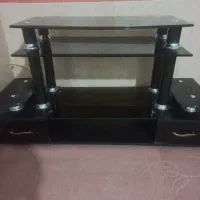 میز تلویزیون شیشه ای