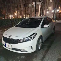 ‌کیا سراتو 2018 ، اصل کره / شخصی
