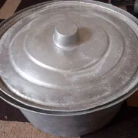 دیگ بزرگ
