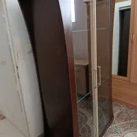 ویترین آینه دار