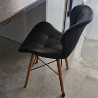 ۴ عدد صندلی نهار خوری چرمی