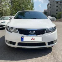 سراتو اپشنال ۲۰۰۰ مدل ۹۸