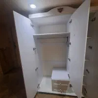 کمد لباس و وسایل اتاق