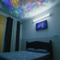 سوییت مبله شیک (مجردی، خانواده)