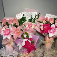 دسته گلهای لیلیوم جاودان مخملی