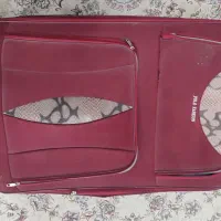 چمدون نیاز به تعمیر