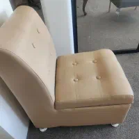۴ عدد صندلی انتظار