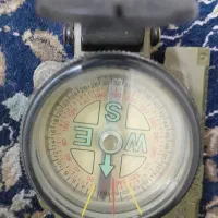 یکعدد قطب نما MOTOROLA